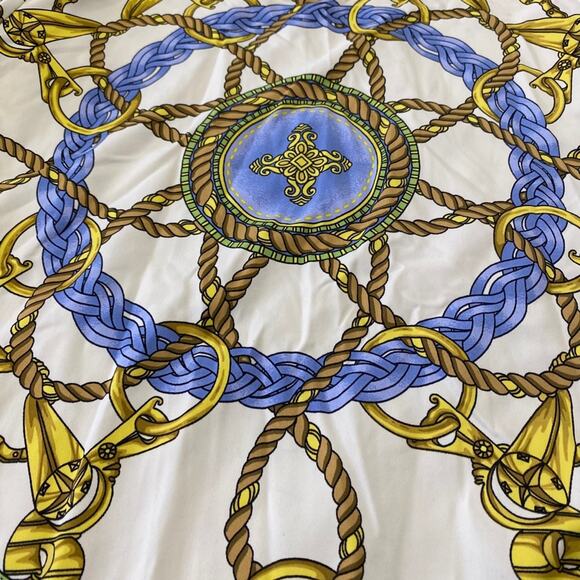 J.Mclaughlin Catalina Cloth Top Ropes Chains Medallions Cruise Wear Size medium - Picture 5 of 9